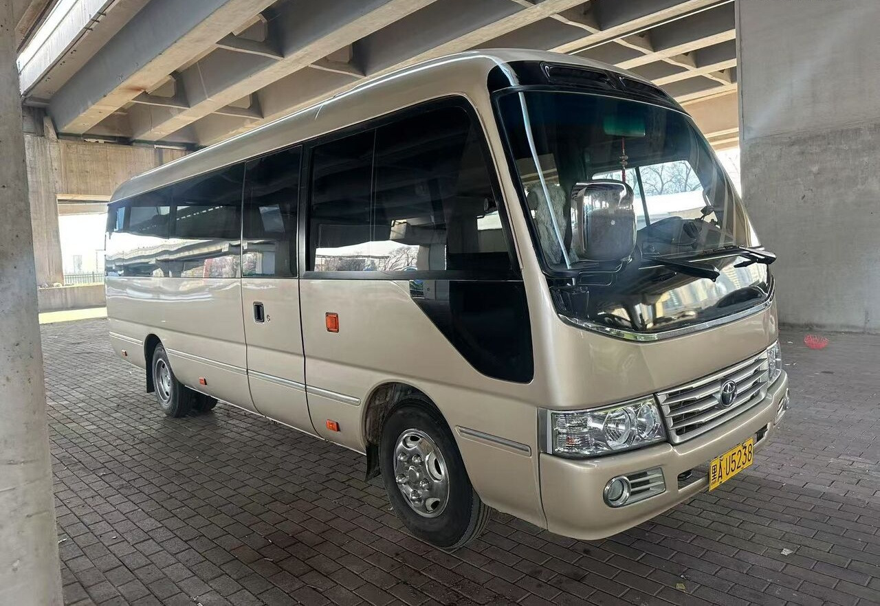 Toyota 1HZ - 교외 버스 : 사진 3 Toyota 1HZ - 교외 버스 : 사진 3