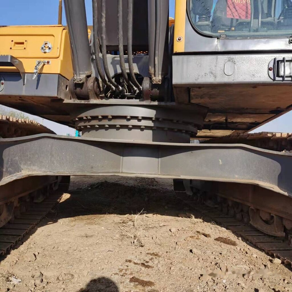 Volvo EC210BLC - 크롤러 굴삭기 : 사진 1 Volvo EC210BLC - 크롤러 굴삭기 : 사진 1
