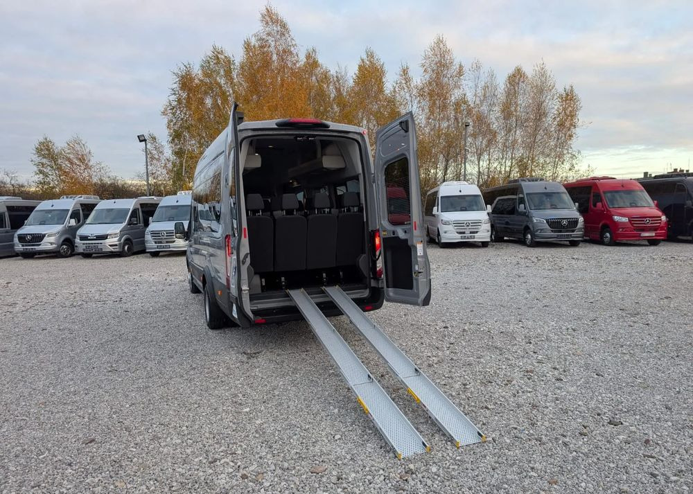 신규 소형 버스, 승합차 Ford Transit : 사진 6