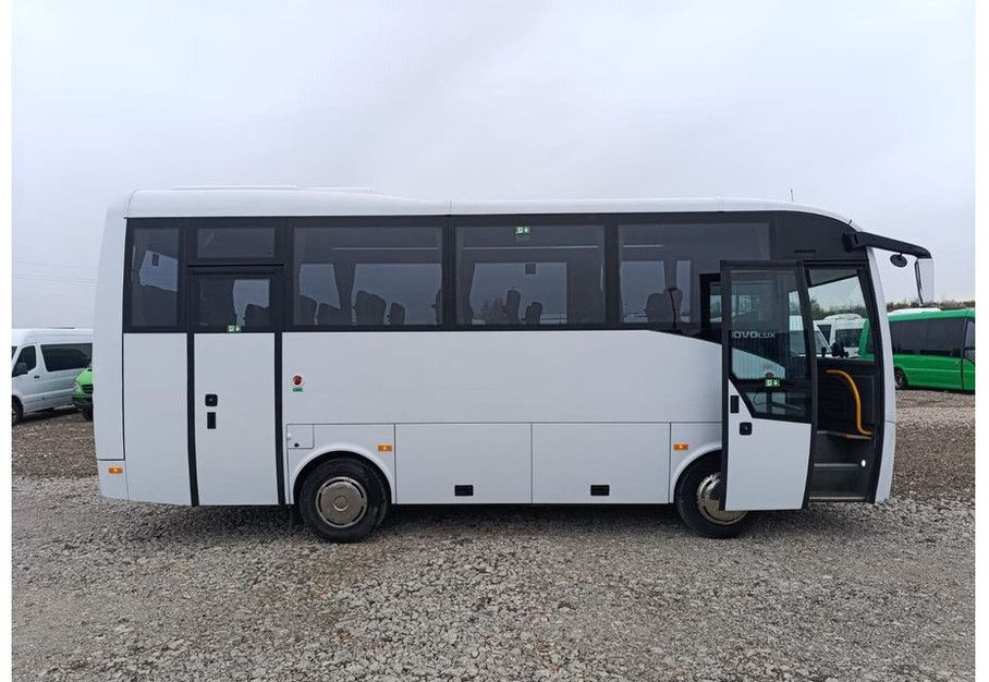Isuzu Novolux - 교외 버스 : 사진 2 Isuzu Novolux - 교외 버스 : 사진 2