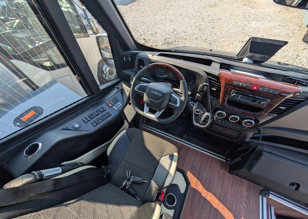 신규 소형 버스, 승합차 Iveco Daily 70C21 : 사진 18