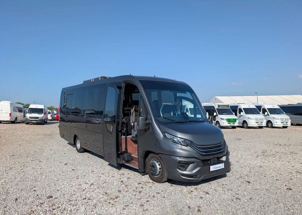 Iveco Daily 70C21 - 소형 버스, 승합차 : 사진 1 Iveco Daily 70C21 - 소형 버스, 승합차 : 사진 1