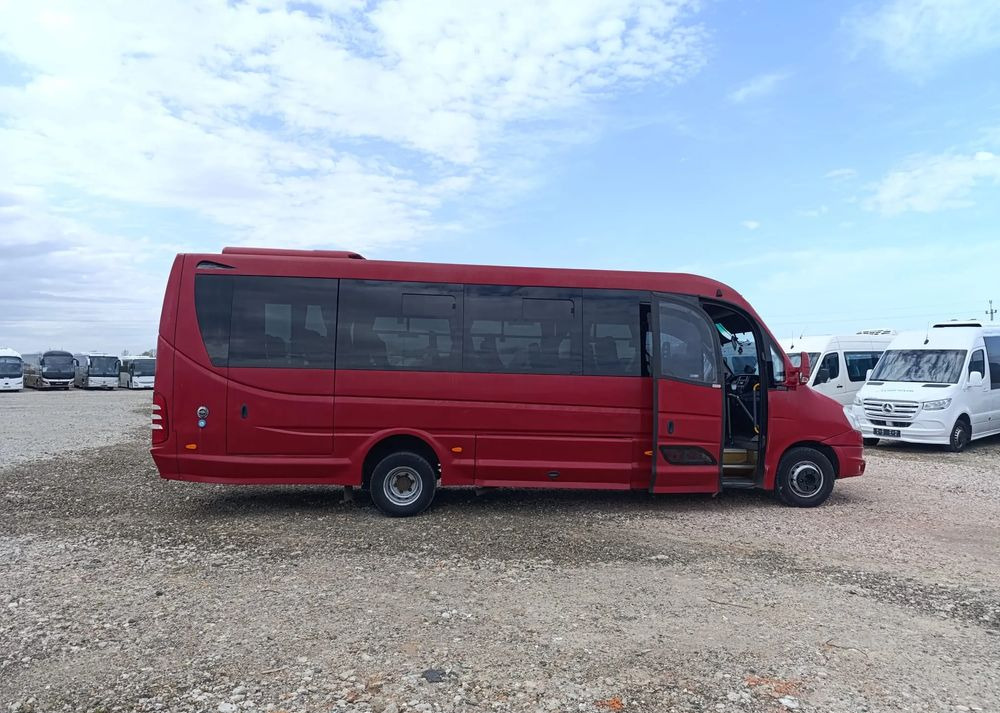 Iveco Sunrise - 소형 버스, 승합차 : 사진 2 Iveco Sunrise - 소형 버스, 승합차 : 사진 2