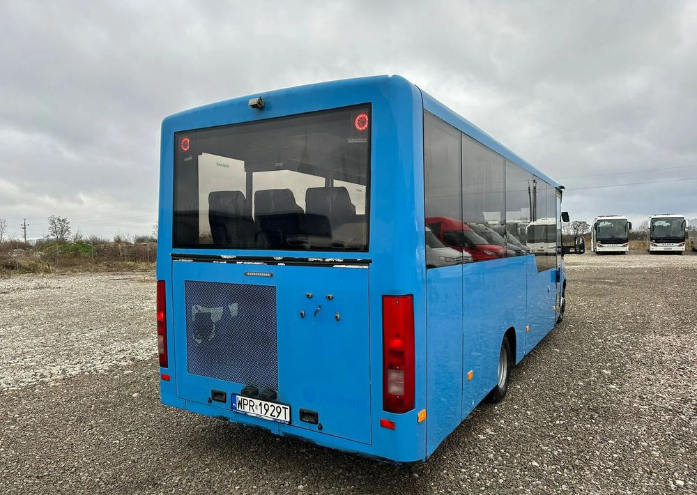 Mercedes-Benz Sprinter 516 - 교외 버스 : 사진 4 Mercedes-Benz Sprinter 516 - 교외 버스 : 사진 4