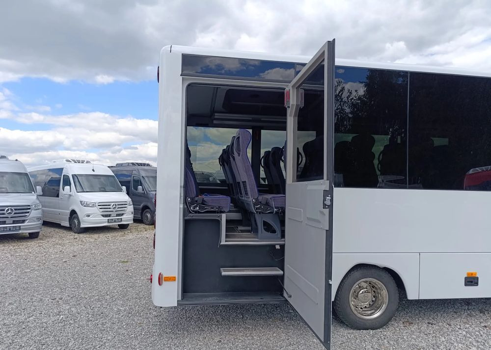 Mercedes-Benz Sprinter 519 - 소형 버스, 승합차 : 사진 5 Mercedes-Benz Sprinter 519 - 소형 버스, 승합차 : 사진 5