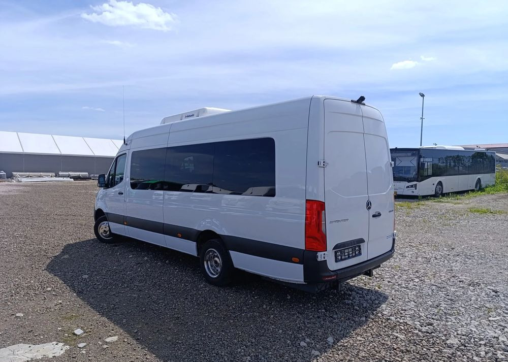 리스  Mercedes-Benz Sprinter 519 Mercedes-Benz Sprinter 519 : 사진 9