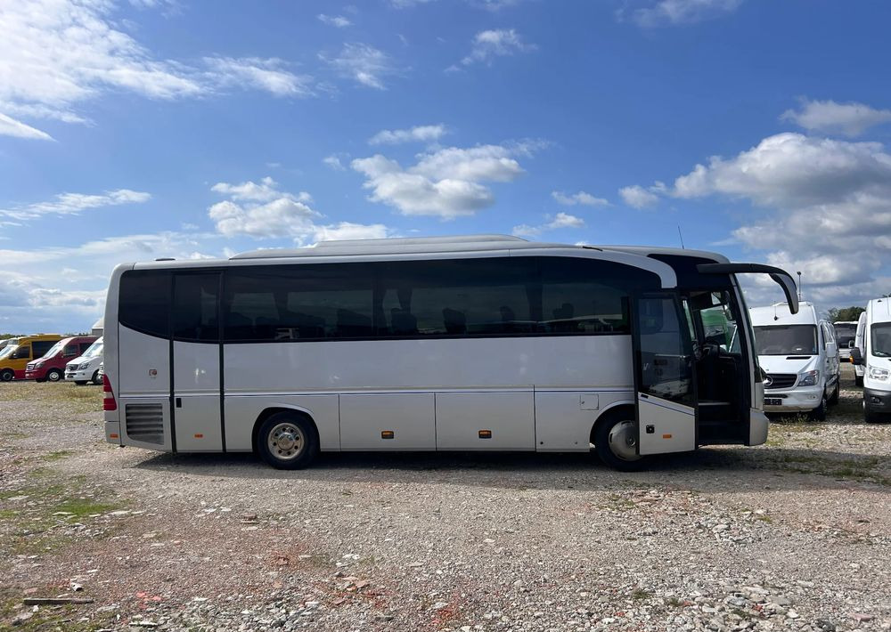 Mercedes-Benz Tourino - 대형 버스 : 사진 3 Mercedes-Benz Tourino - 대형 버스 : 사진 3