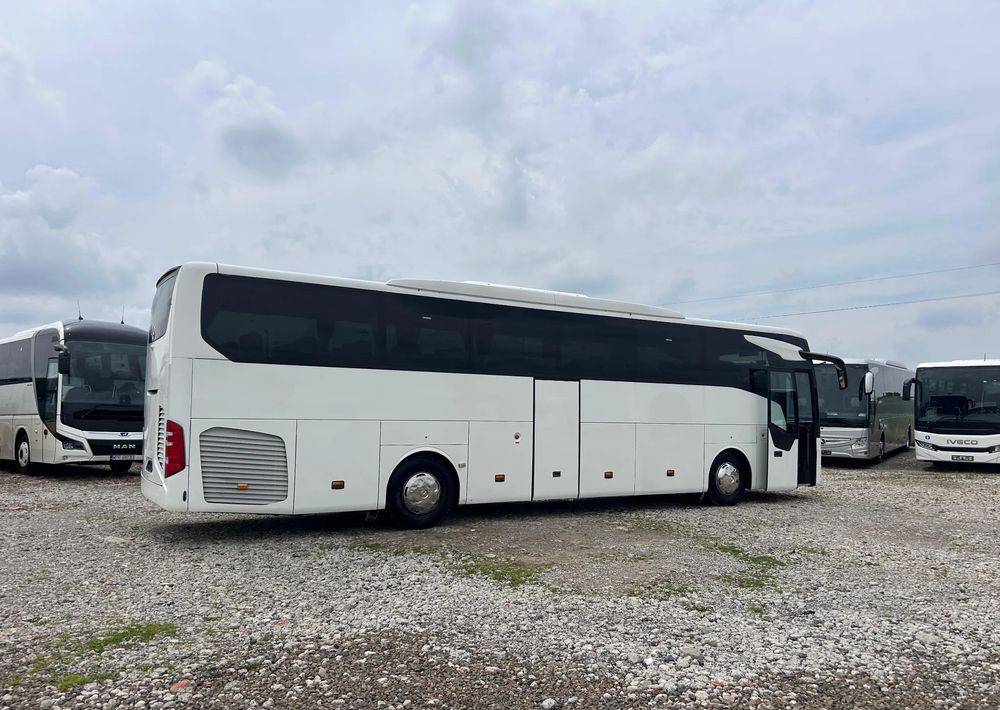 Mercedes-Benz Tourismo - 대형 버스 : 사진 4 Mercedes-Benz Tourismo - 대형 버스 : 사진 4