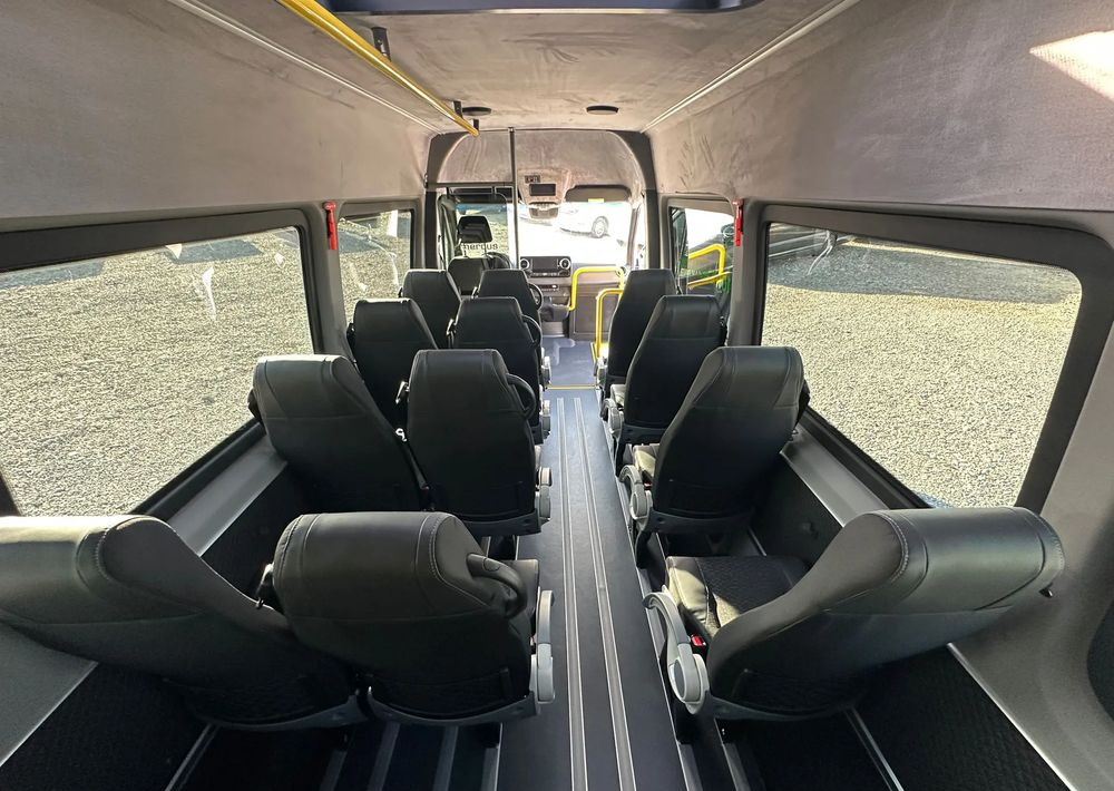 신규 소형 버스, 전기 버스 Mercedes-Benz eSprinter : 사진 13