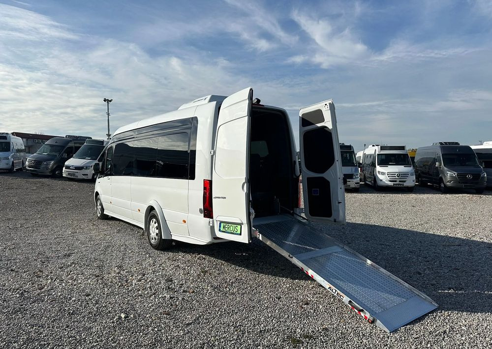 신규 소형 버스, 전기 버스 Mercedes-Benz eSprinter : 사진 7