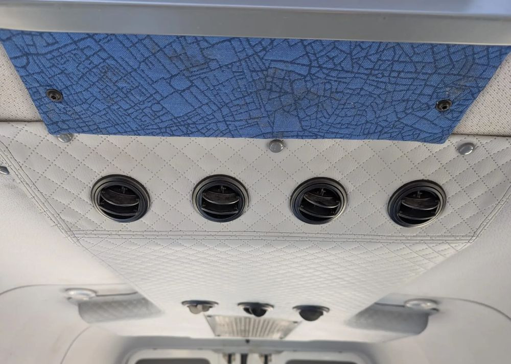 리스  Volkswagen Crafter Volkswagen Crafter : 사진 17