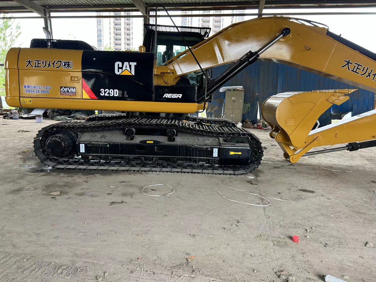 CAT 329D - 크롤러 굴삭기 : 사진 1 CAT 329D - 크롤러 굴삭기 : 사진 1