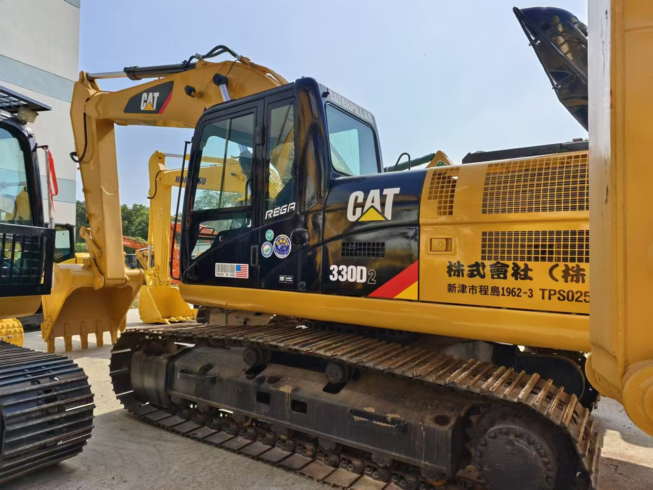 CAT 330D2 - 크롤러 굴삭기 : 사진 1 CAT 330D2 - 크롤러 굴삭기 : 사진 1