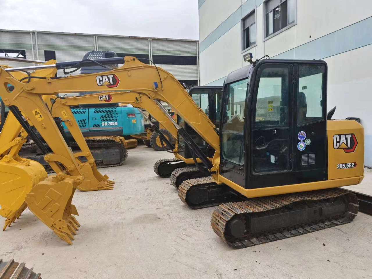 CATERPILLAR 305.5E2 - 미니 굴삭기 : 사진 1 CATERPILLAR 305.5E2 - 미니 굴삭기 : 사진 1