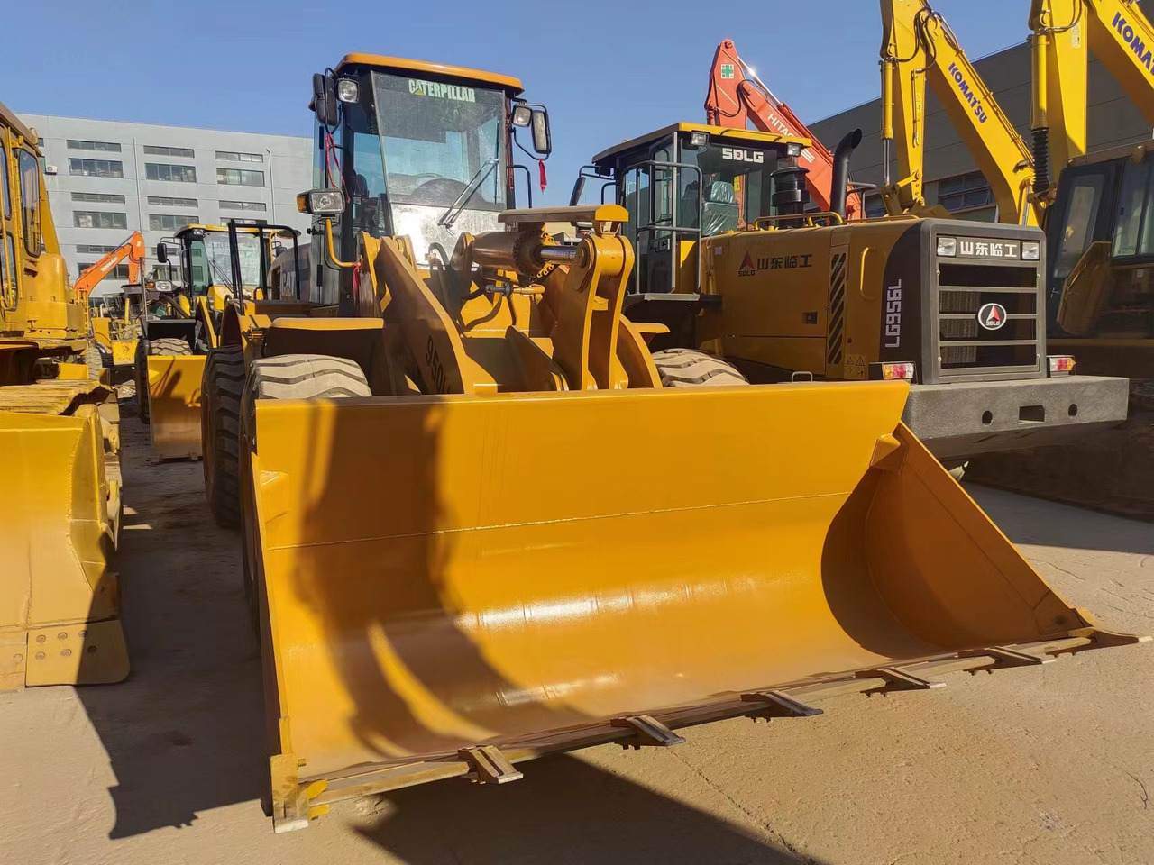 CATERPILLAR 950H - 휠 로더 : 사진 2 CATERPILLAR 950H - 휠 로더 : 사진 2