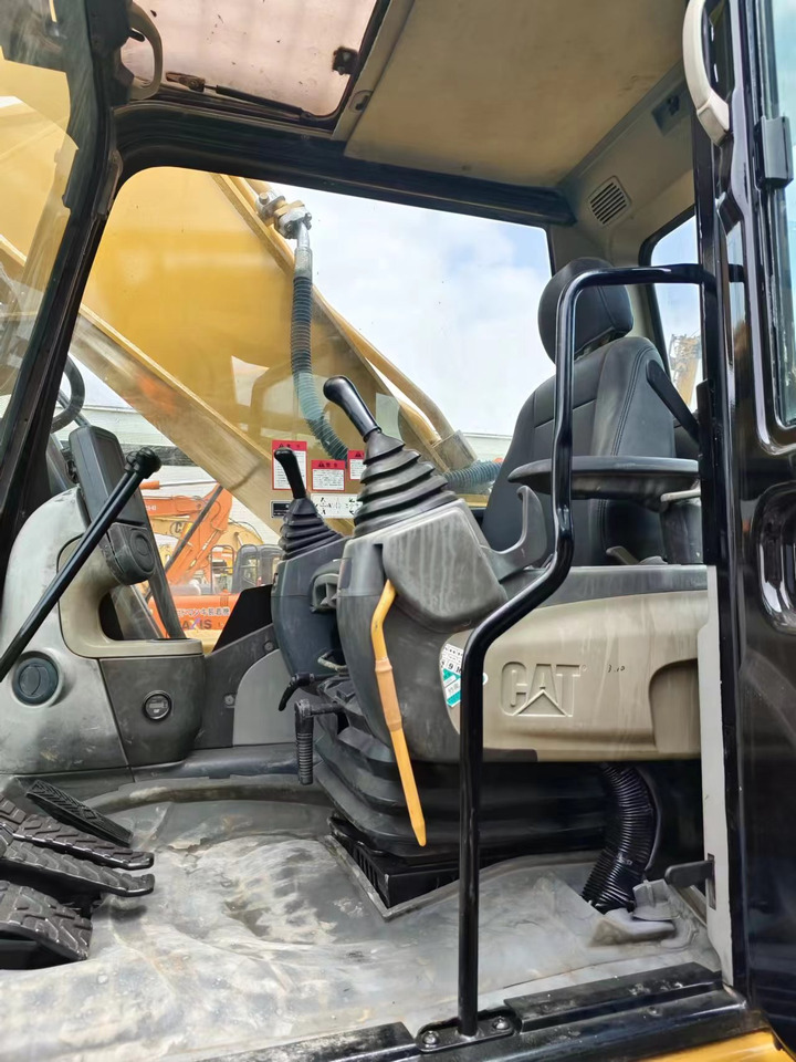 CATERPILLAR CAT 336D2L 336D - 크롤러 굴삭기 : 사진 4 CATERPILLAR CAT 336D2L 336D - 크롤러 굴삭기 : 사진 4