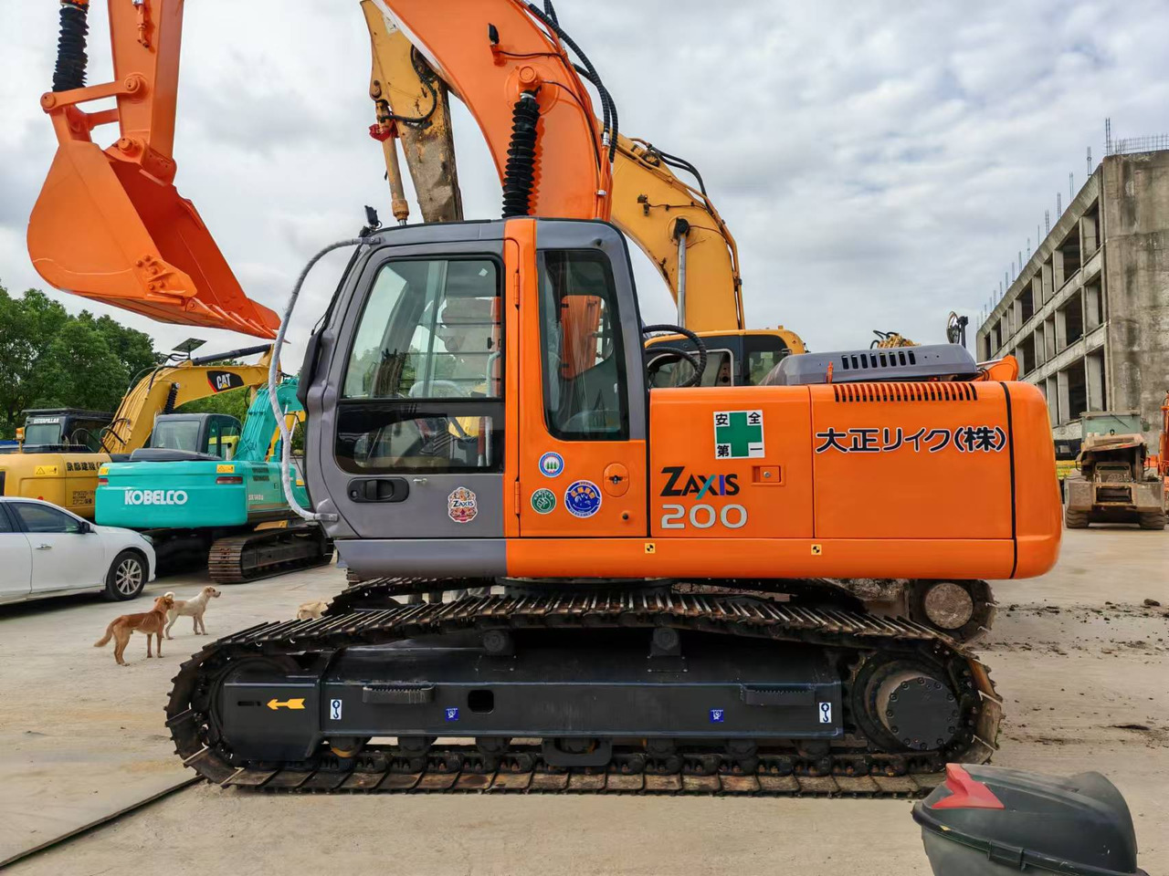HITACHI ZX200 - 크롤러 굴삭기 : 사진 3 HITACHI ZX200 - 크롤러 굴삭기 : 사진 3