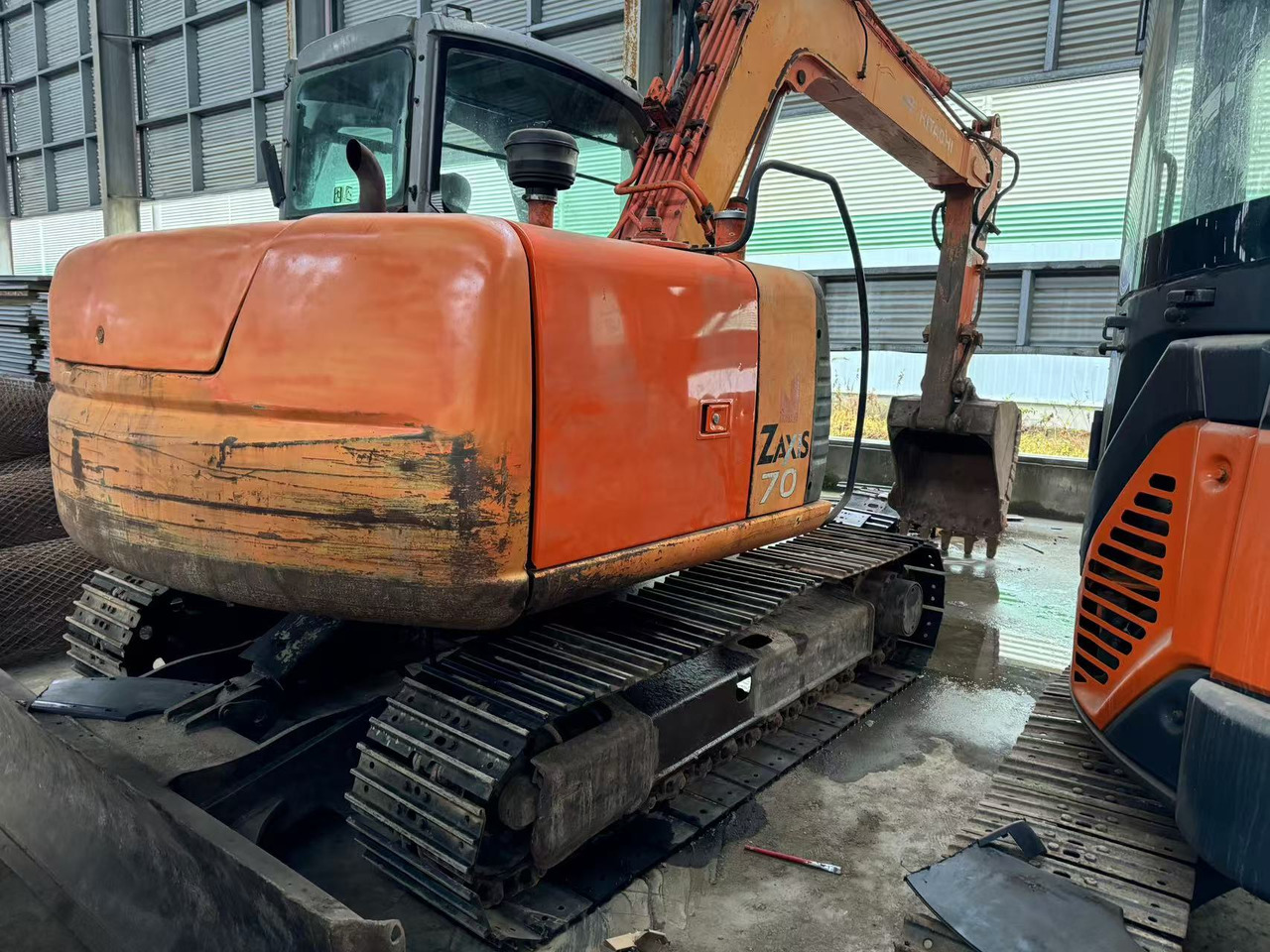 HITACHI ZX70 JAPAN SURPLUS - 미니 굴삭기 : 사진 1 HITACHI ZX70 JAPAN SURPLUS - 미니 굴삭기 : 사진 1