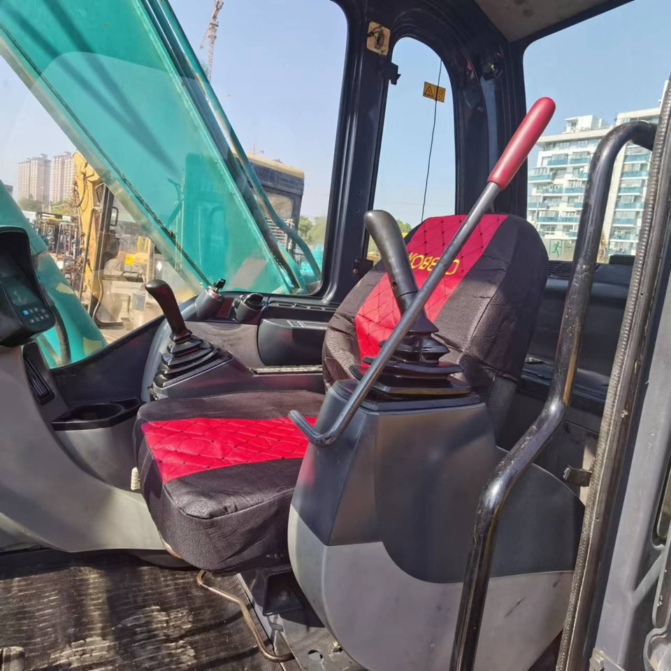 KOBELCO SK75 - 미니 굴삭기 : 사진 3 KOBELCO SK75 - 미니 굴삭기 : 사진 3