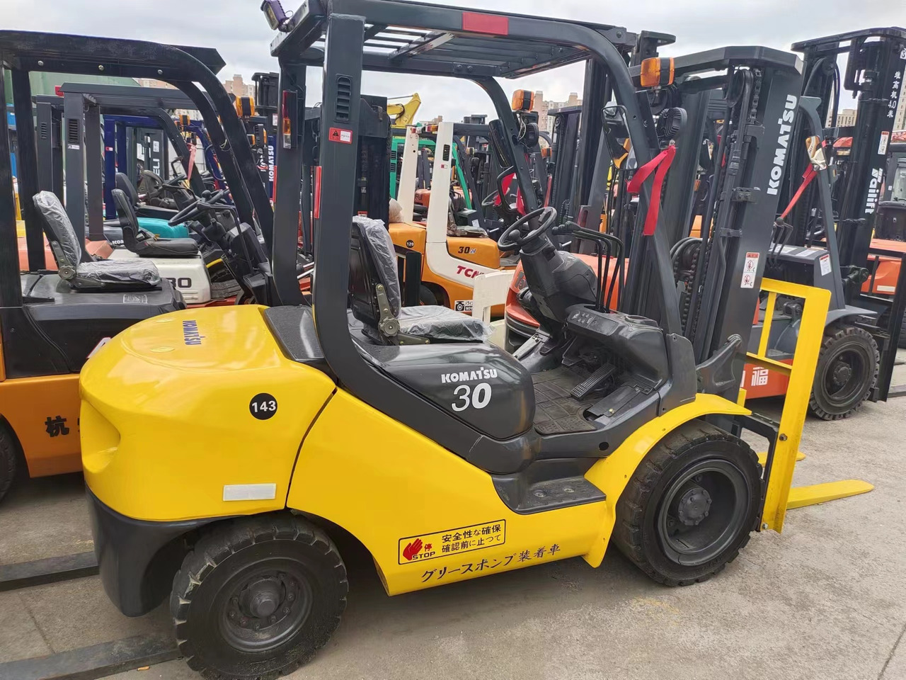 KOMATSU FD30 FD50 FD70 Japanese diesel forklift - 디젤 지게차 : 사진 5 KOMATSU FD30 FD50 FD70 Japanese diesel forklift - 디젤 지게차 : 사진 5