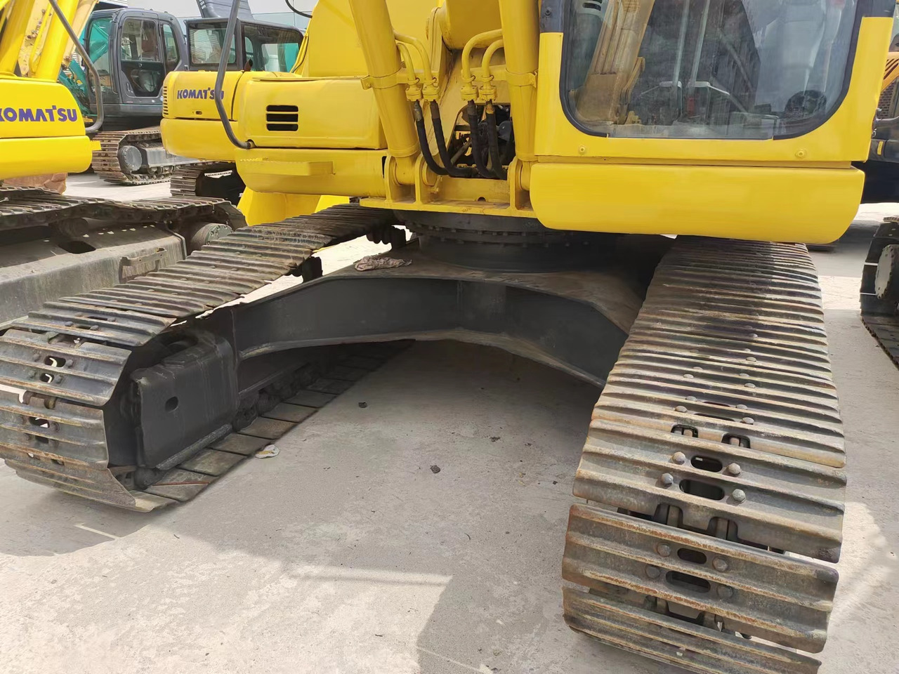 KOMATSU PC200-7 - 크롤러 굴삭기 : 사진 5 KOMATSU PC200-7 - 크롤러 굴삭기 : 사진 5