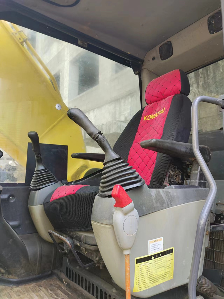 KOMATSU PC200-8 PC200-7 PC220-7 - 크롤러 굴삭기 : 사진 3 KOMATSU PC200-8 PC200-7 PC220-7 - 크롤러 굴삭기 : 사진 3