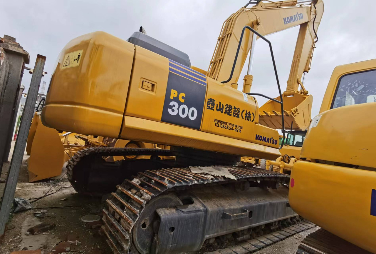 KOMATSU PC300-7 - 크롤러 굴삭기 : 사진 1 KOMATSU PC300-7 - 크롤러 굴삭기 : 사진 1