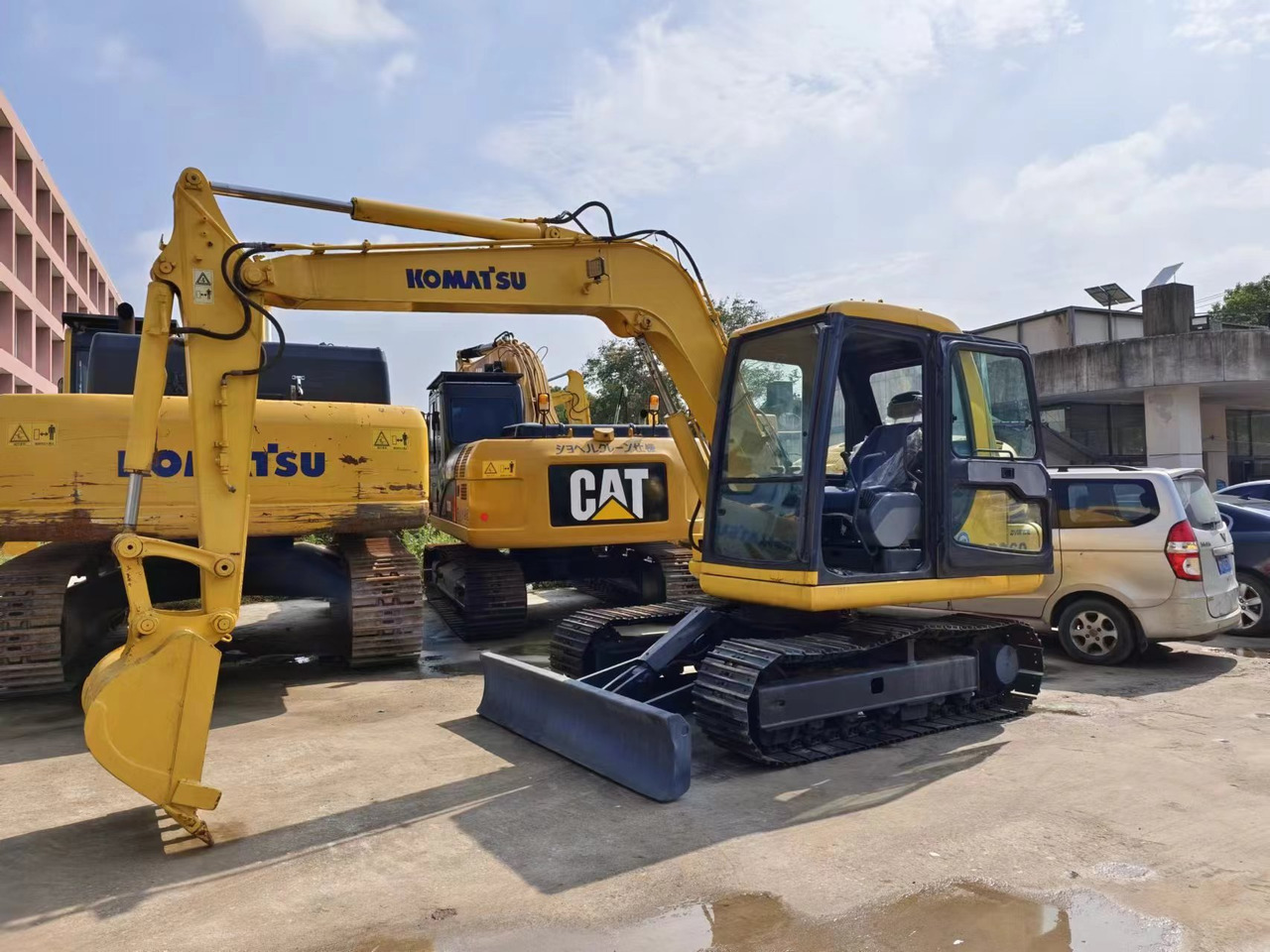 KOMATSU PC60-7 PC56 PC60 - 미니 굴삭기 : 사진 1 KOMATSU PC60-7 PC56 PC60 - 미니 굴삭기 : 사진 1