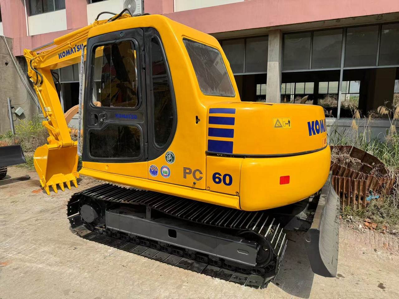 KOMATSU PC60-7 - 미니 굴삭기 : 사진 1 KOMATSU PC60-7 - 미니 굴삭기 : 사진 1