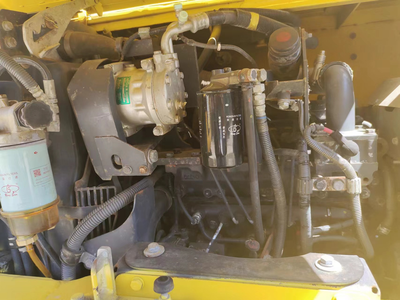 KOMATSU PC70-8 - 미니 굴삭기 : 사진 4 KOMATSU PC70-8 - 미니 굴삭기 : 사진 4