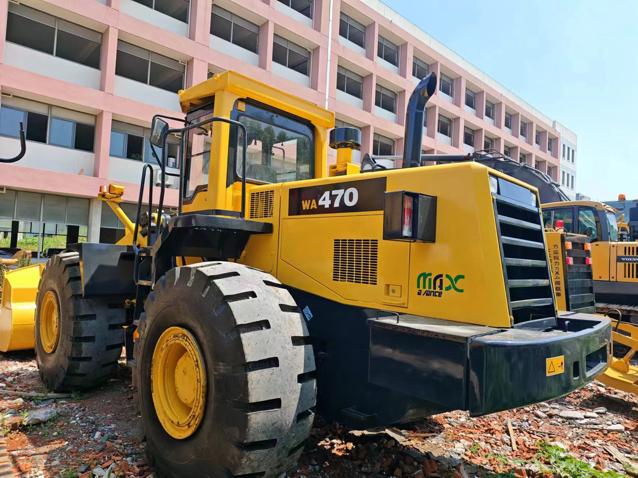 KOMATSU WA470-3 - 휠 로더 : 사진 3 KOMATSU WA470-3 - 휠 로더 : 사진 3