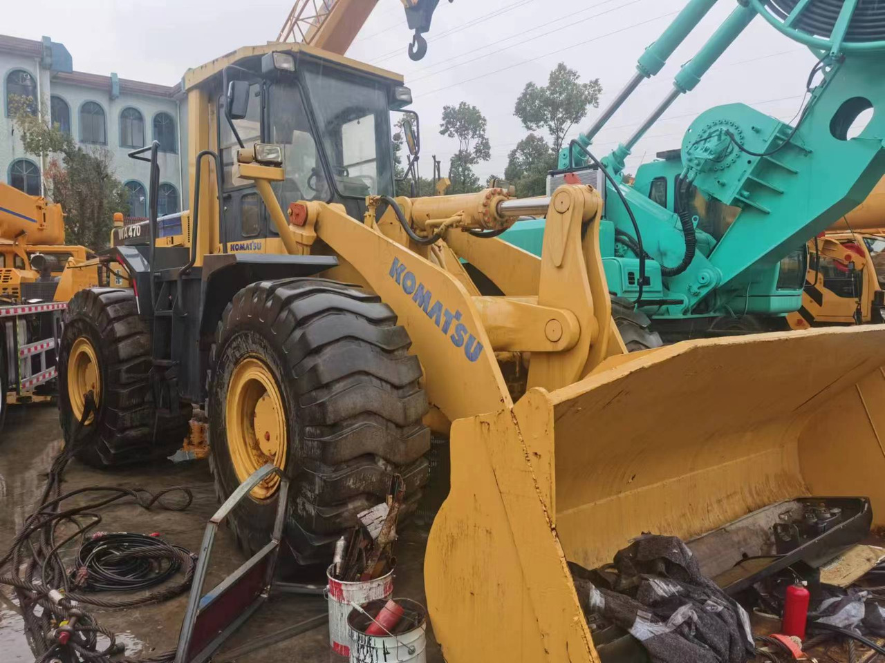 KOMATSU WA470 - 휠 로더 : 사진 2 KOMATSU WA470 - 휠 로더 : 사진 2