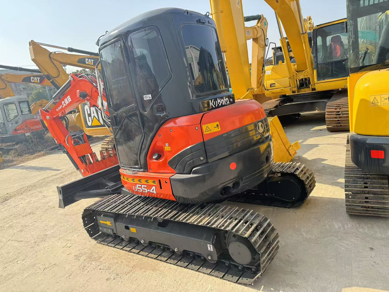 KUBOTA U55-4 - 미니 굴삭기 : 사진 2 KUBOTA U55-4 - 미니 굴삭기 : 사진 2