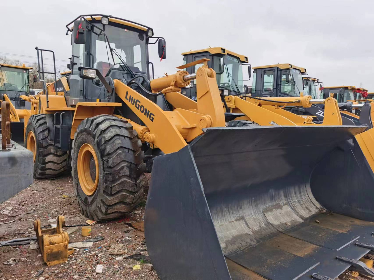LIUGONG CLG856H - 휠 로더 : 사진 1 LIUGONG CLG856H - 휠 로더 : 사진 1