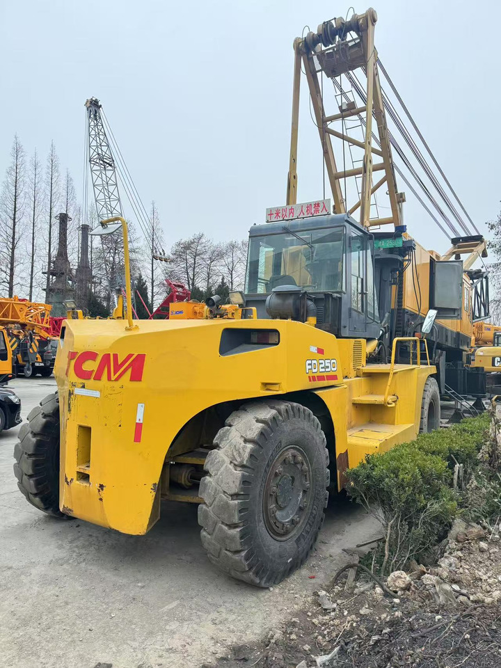 TCM FD250 - 디젤 지게차 : 사진 3 TCM FD250 - 디젤 지게차 : 사진 3