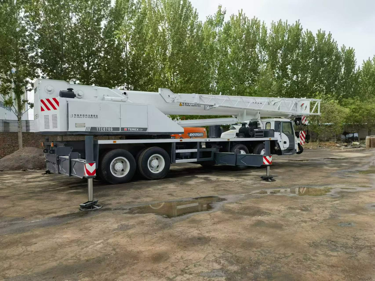TEREX CHANGJIANG 70Ton - 모바일 크레인 : 사진 5 TEREX CHANGJIANG 70Ton - 모바일 크레인 : 사진 5