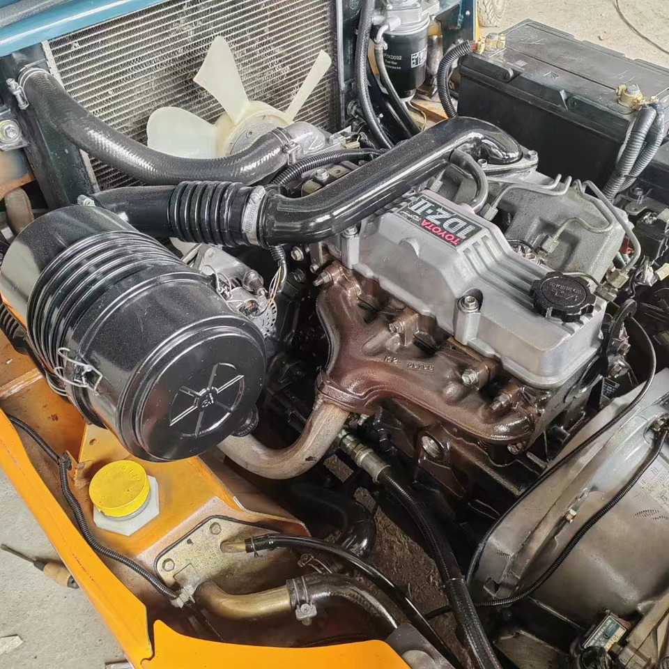 TOYOTA FD30 - 디젤 지게차 : 사진 4 TOYOTA FD30 - 디젤 지게차 : 사진 4