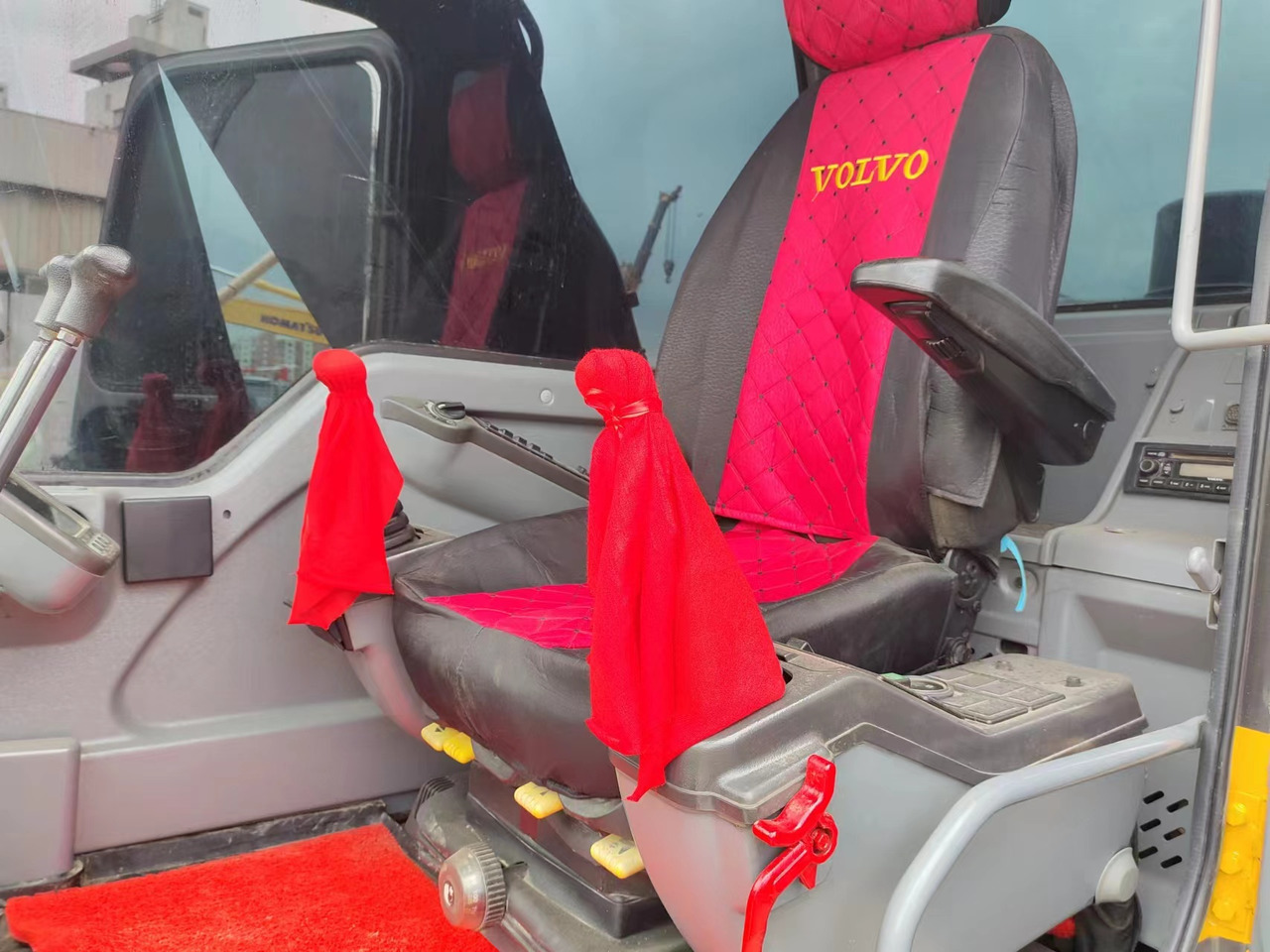 VOLVO EC240 - 크롤러 굴삭기 : 사진 3 VOLVO EC240 - 크롤러 굴삭기 : 사진 3