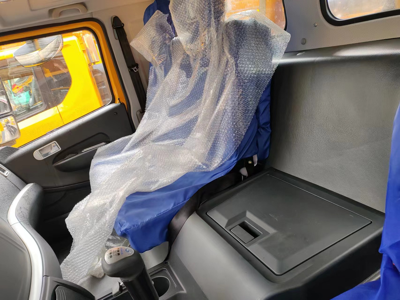 XCMG QY50K - 모바일 크레인 : 사진 4 XCMG QY50K - 모바일 크레인 : 사진 4