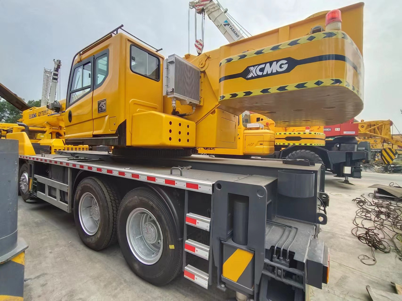 XCMG QY70K - 모바일 크레인 : 사진 2 XCMG QY70K - 모바일 크레인 : 사진 2