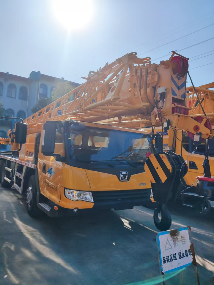 XCMG XCT25 mobile crane 25tons China made - 모바일 크레인 : 사진 1 XCMG XCT25 mobile crane 25tons China made - 모바일 크레인 : 사진 1