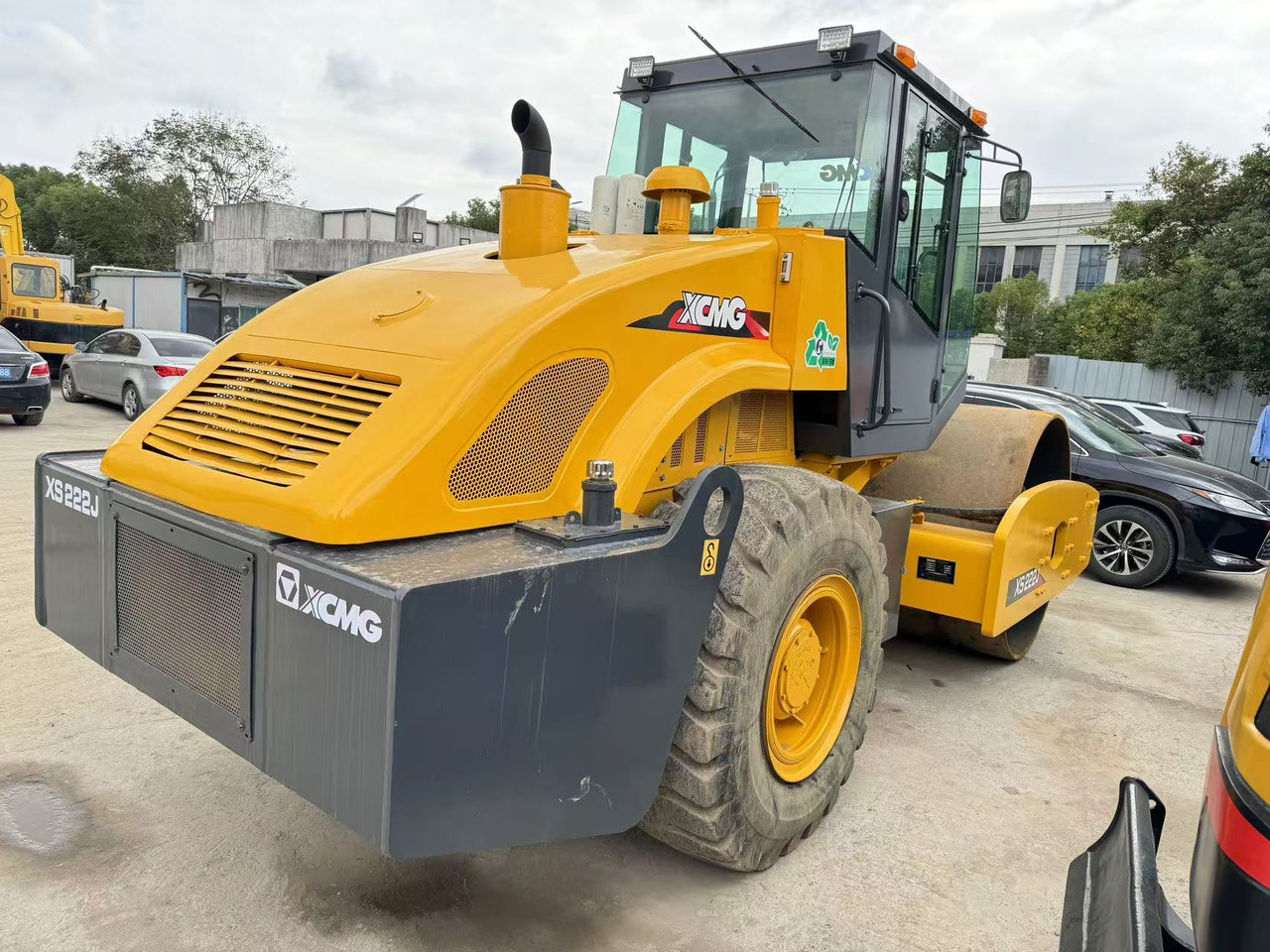 XCMG XS222J - 압축기 : 사진 3 XCMG XS222J - 압축기 : 사진 3