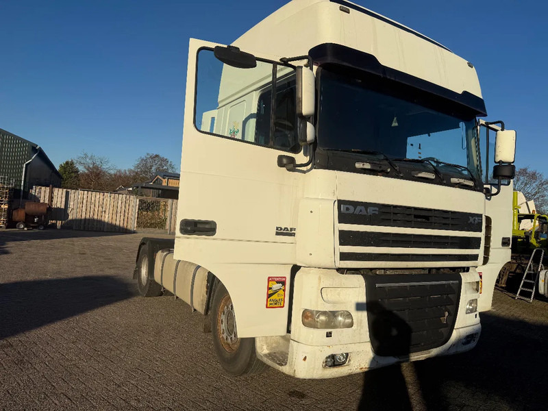 DAF XF 95.430 Tractor Unit - 트랙터 유닛 : 사진 1 DAF XF 95.430 Tractor Unit - 트랙터 유닛 : 사진 1