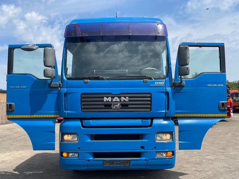 MAN TGA 26.430 TRACTOR UNIT - 트랙터 유닛 : 사진 2 MAN TGA 26.430 TRACTOR UNIT - 트랙터 유닛 : 사진 2