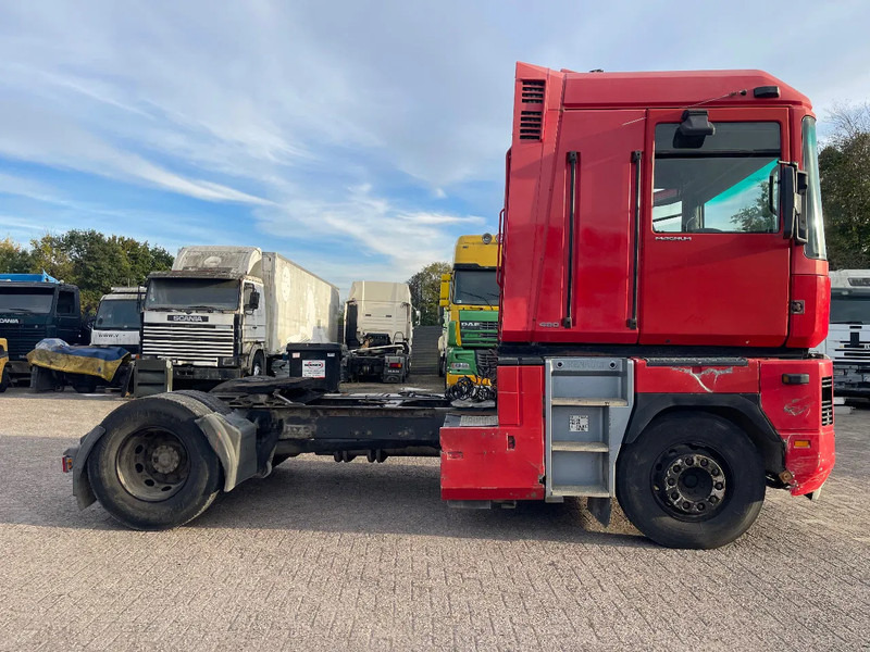 Renault Magnum 480 MACK Tractor unit - 트랙터 유닛 : 사진 4 Renault Magnum 480 MACK Tractor unit - 트랙터 유닛 : 사진 4