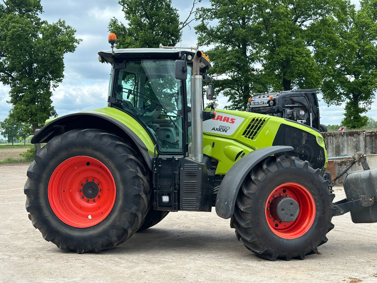 Claas Axion 850 Cmatic - 장궤형 트랙터 : 사진 5 Claas Axion 850 Cmatic - 장궤형 트랙터 : 사진 5