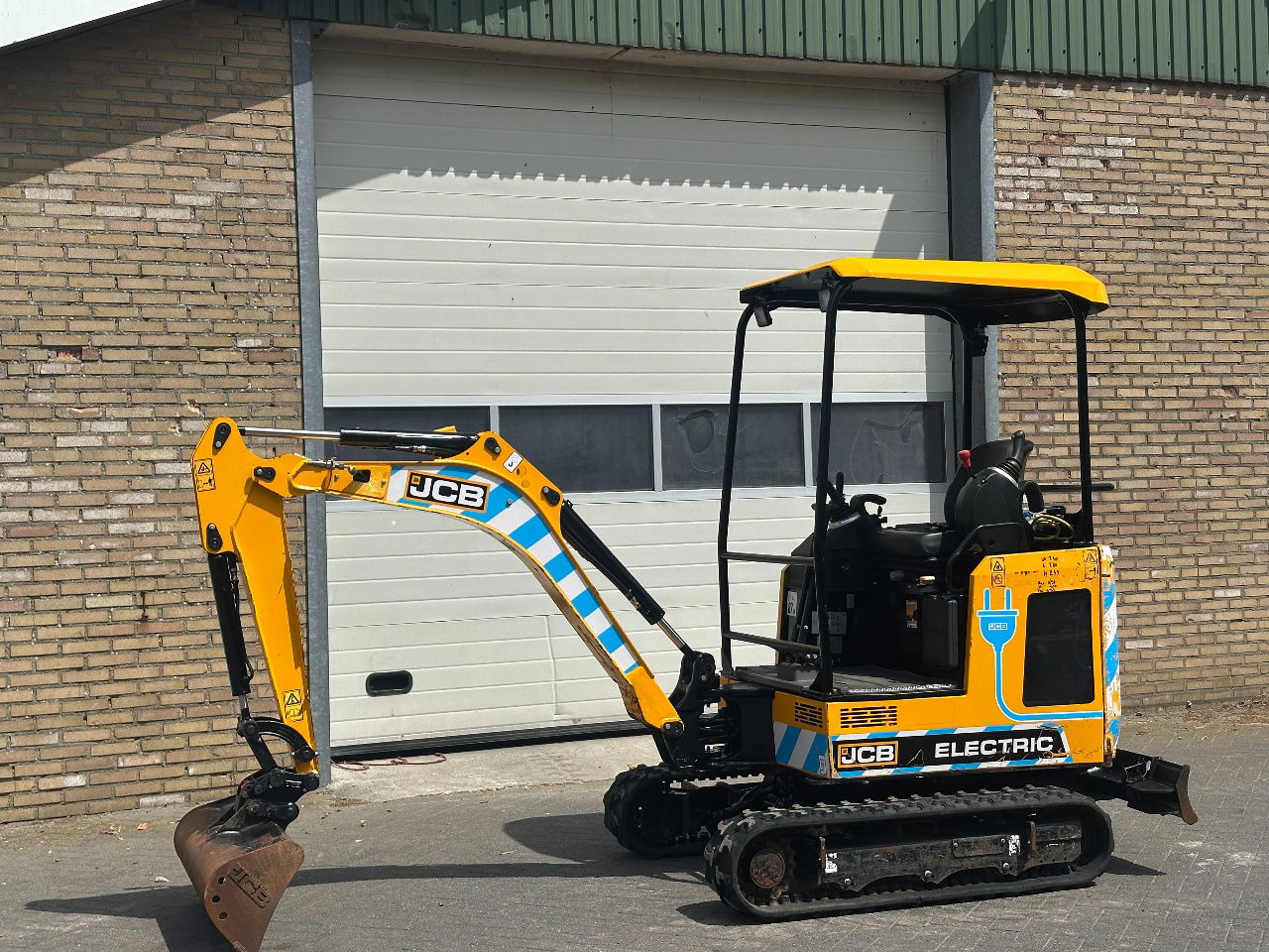 JCB 19c-1 E 100 elektrisch - 미니 굴삭기 : 사진 1 JCB 19c-1 E 100 elektrisch - 미니 굴삭기 : 사진 1