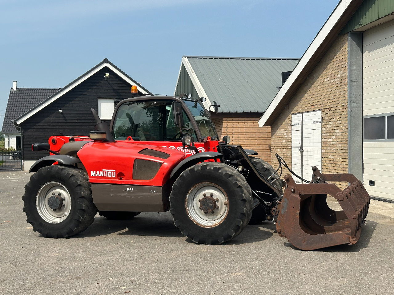 텔레스코픽 핸들러 Manitou MLT634 LSU : 사진 11
