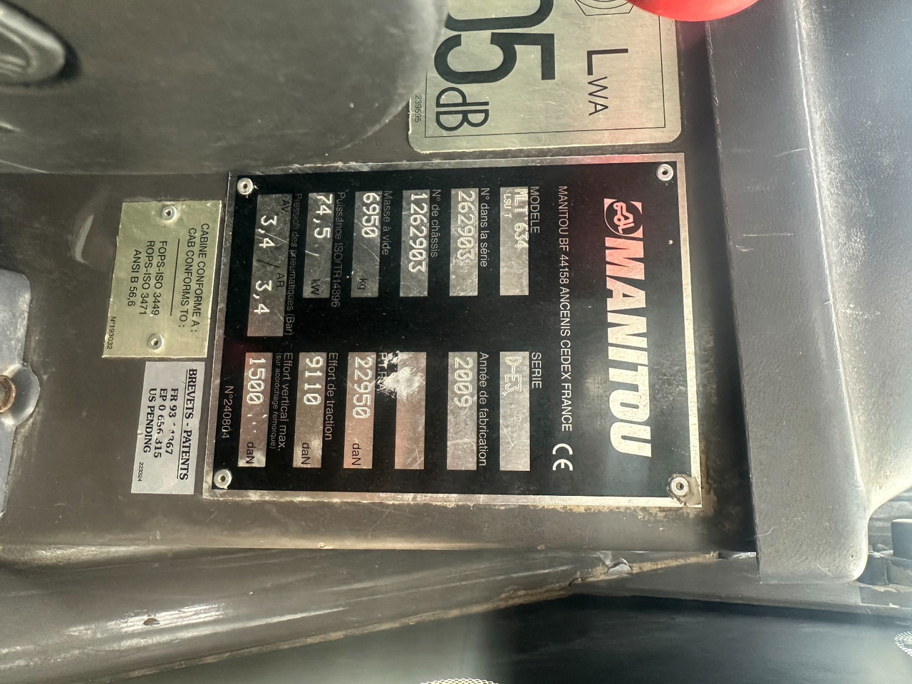 텔레스코픽 핸들러 Manitou MLT634 LSU : 사진 15