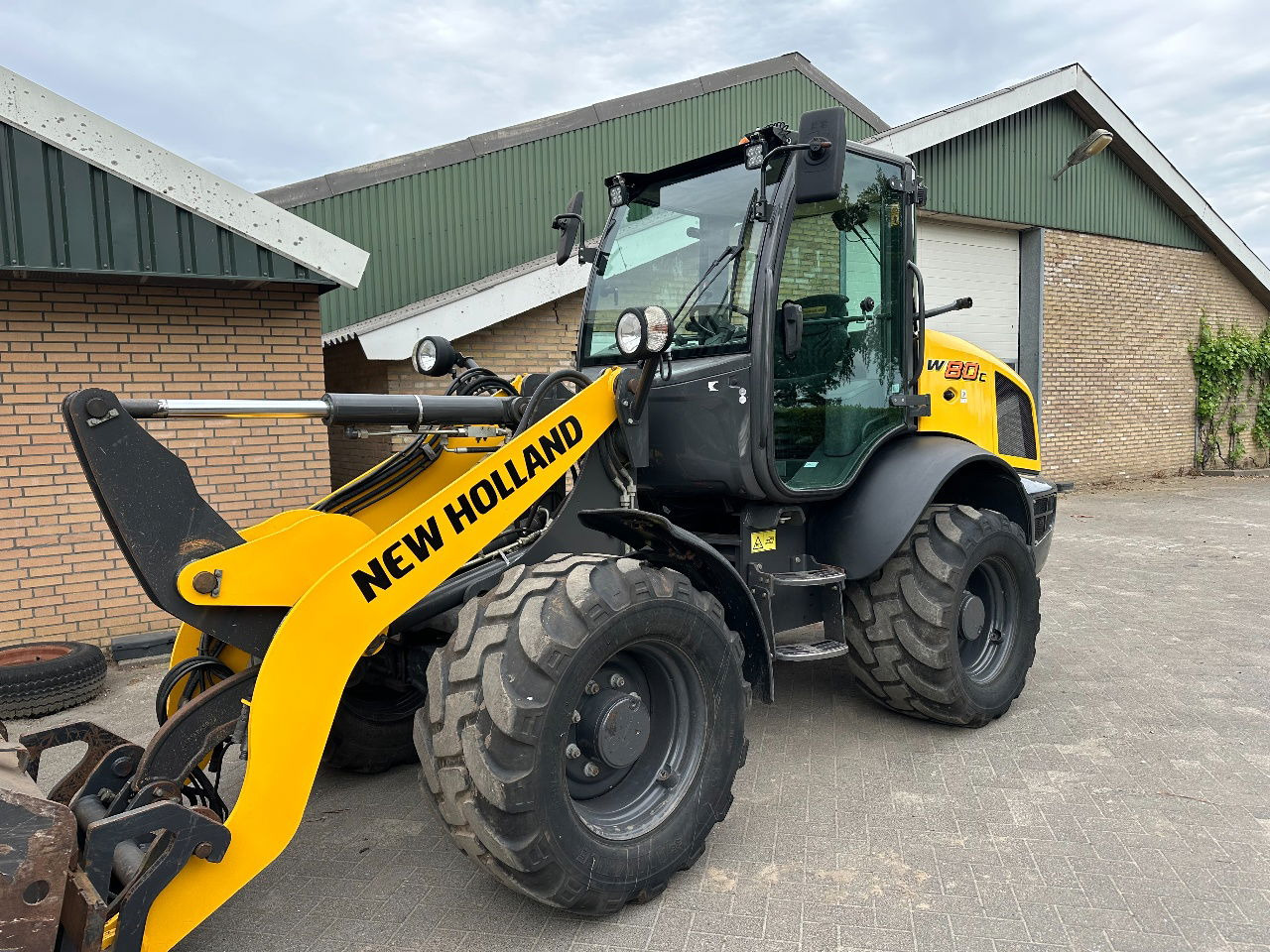 New Holland W80C - 휠 로더 : 사진 3 New Holland W80C - 휠 로더 : 사진 3